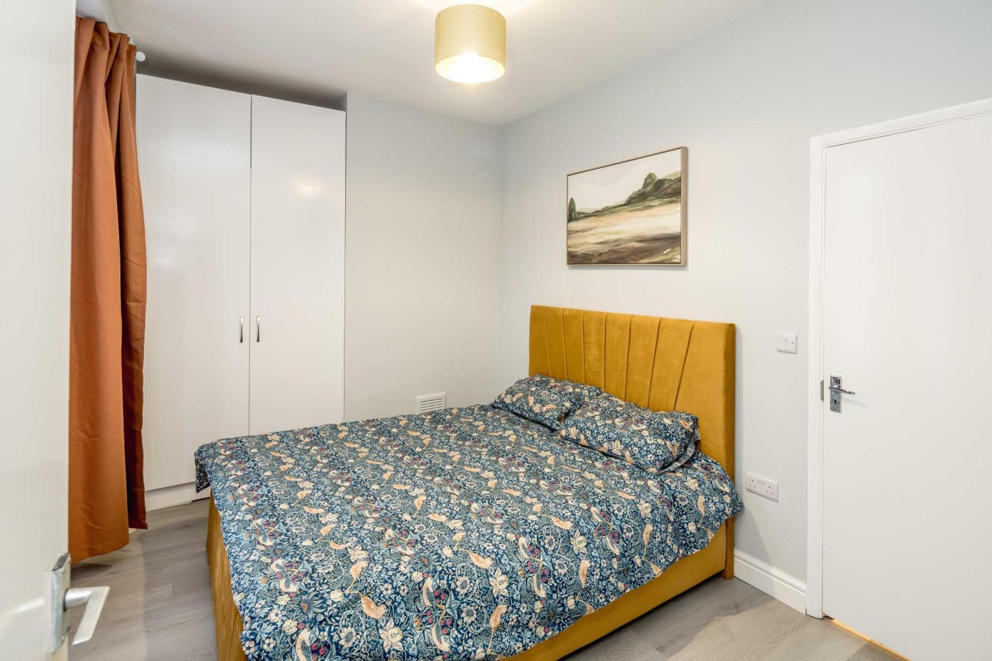Free Parking, 2 Beds,Close To Train Station เบดฟอร์ด ภายนอก รูปภาพ